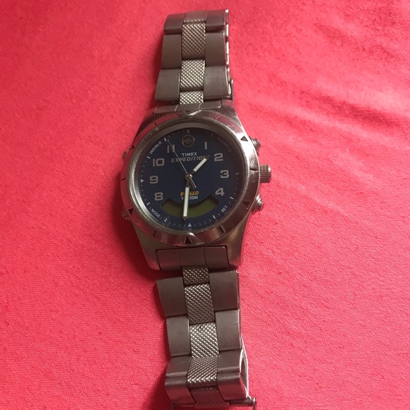 Timed expedition watch